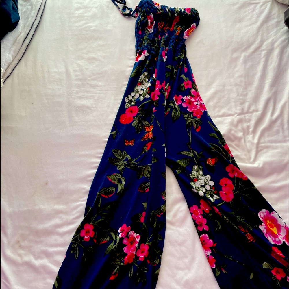Blue Floral scrunched pants and top